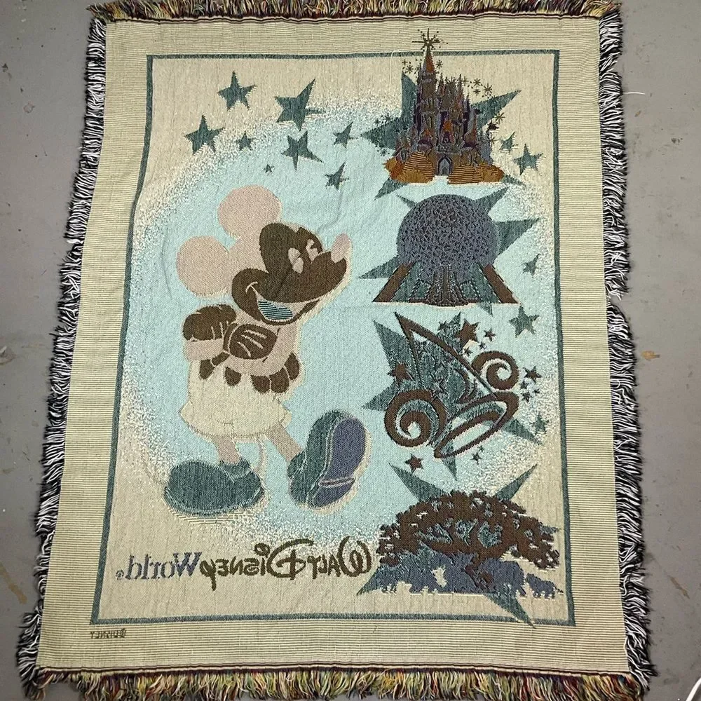 Walt Disney World Mickey Mouse Fringe Tapestry Throw Blanket